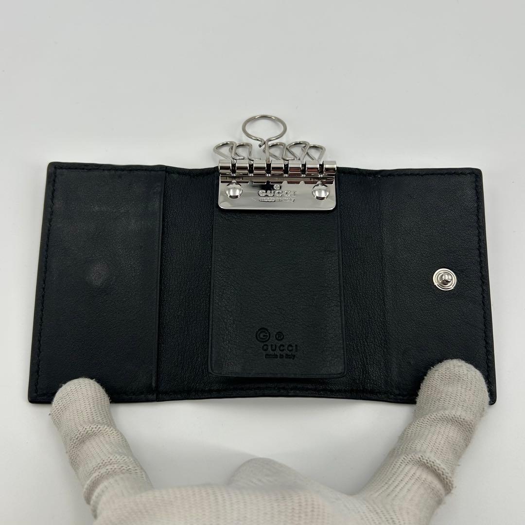 極美品✨グッチ キーケース 6連 マイクロシマ レザー ネイビー