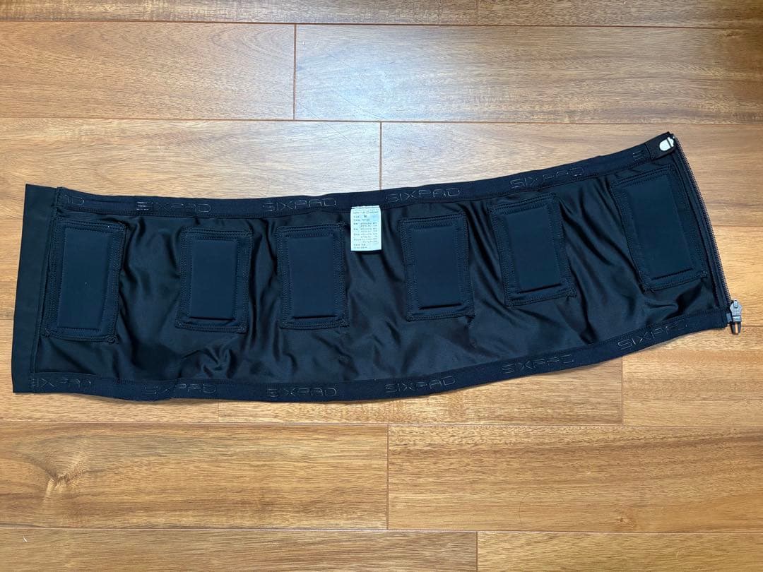 SIXPAD Powersuit Core Belt Mサイズ付属品付き