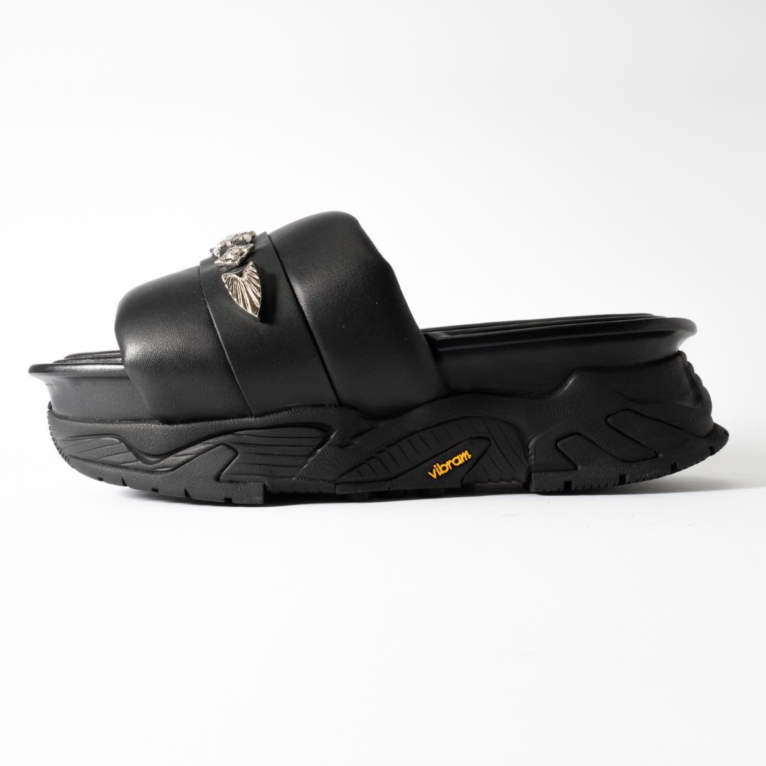 新品 TOGA VIRILIS BLACK SOFT LEATHER 43