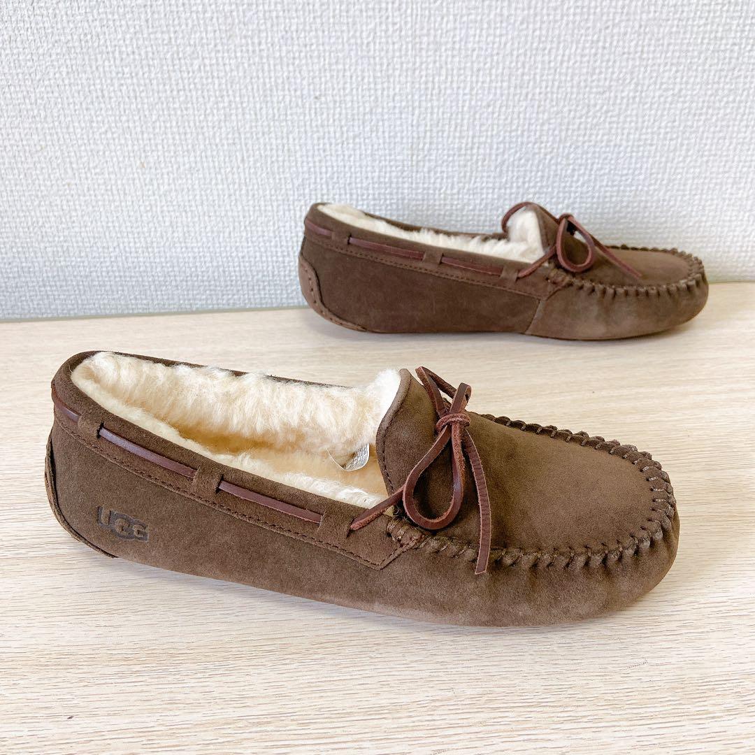 新品未使用　UGG アグ　dakota　モカシン　24cm 美品