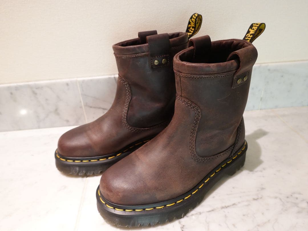 Dr.Martens Aniston Lo ドクターマーチン　アニストン　ロー