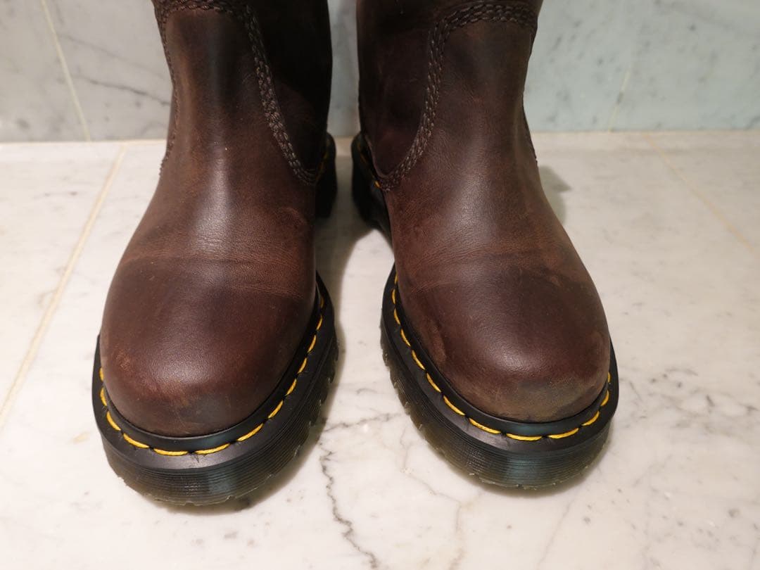 Dr.Martens Aniston Lo ドクターマーチン　アニストン　ロー