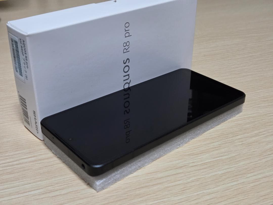 スマートフォン本体 AQUOS R8 pro 256GB/12GB