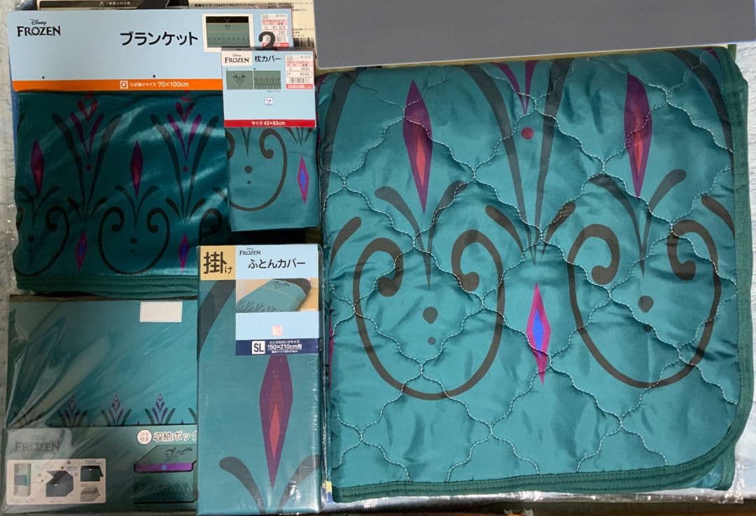 ディズニー アナ雪 ファンスプホテル しまむら ルシファー フィギュア 寝具