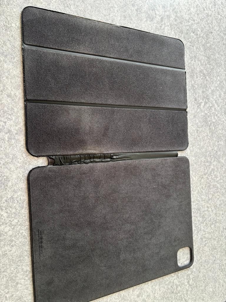 ipad pro 11インチ 第2世代（2020）128G Wifi+セルラー