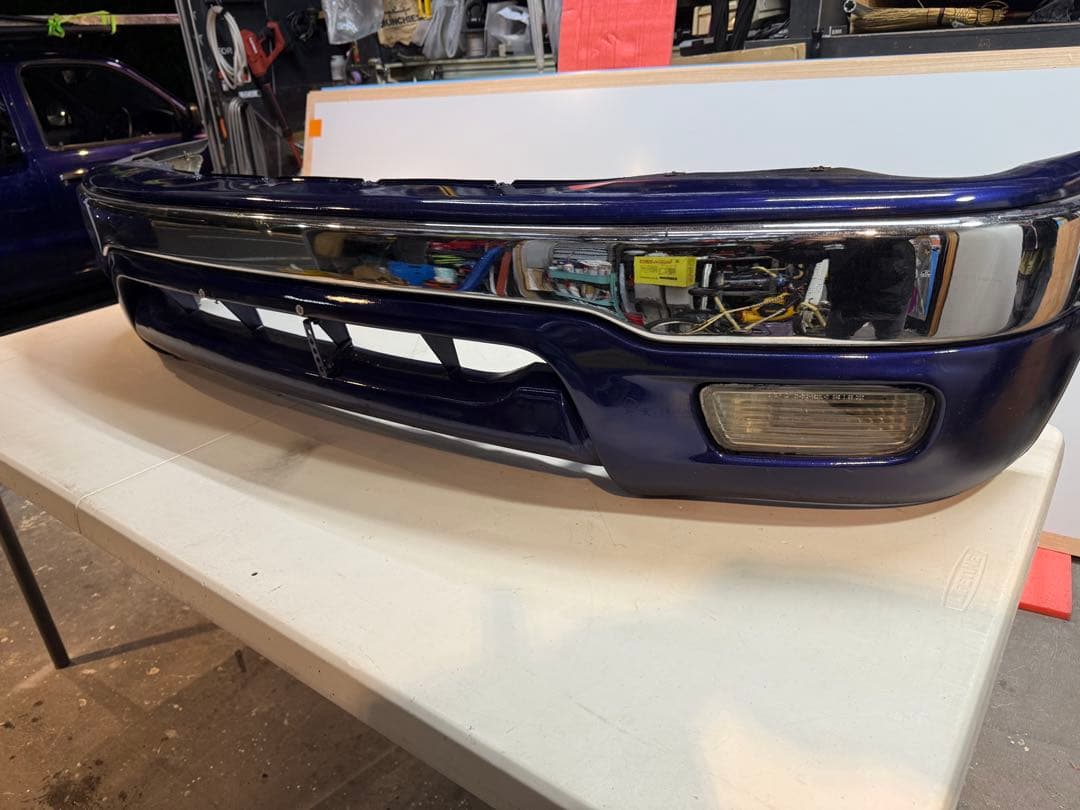 トヨタ フロントバンパー ハイラックススポーツ