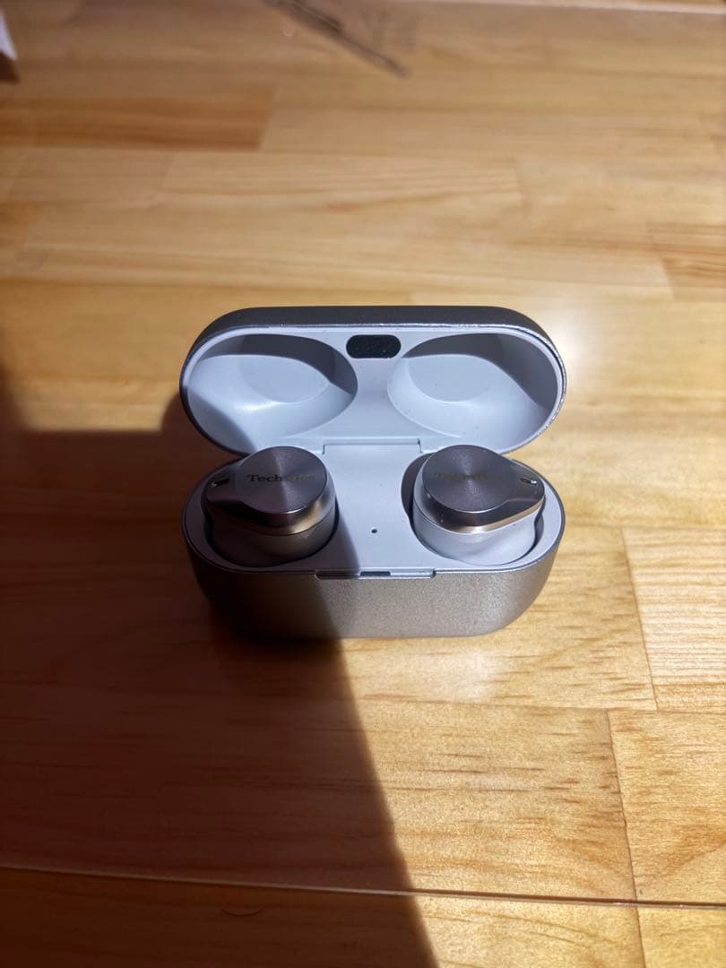 Technics AZ80 ワイヤレスイヤホン