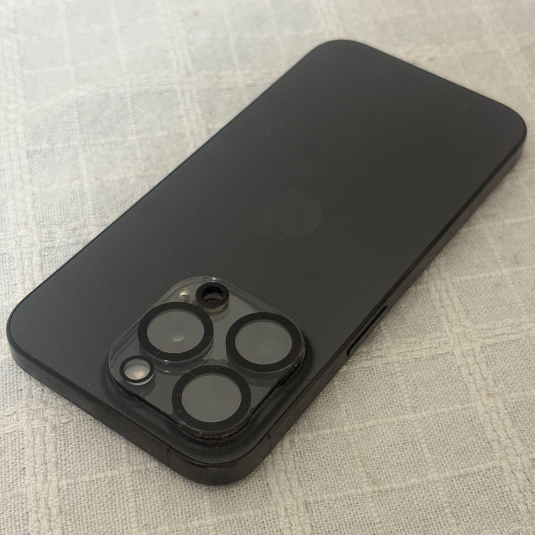 Apple iPhone 15Pro ブラックチタニウム 本体　付属品完品