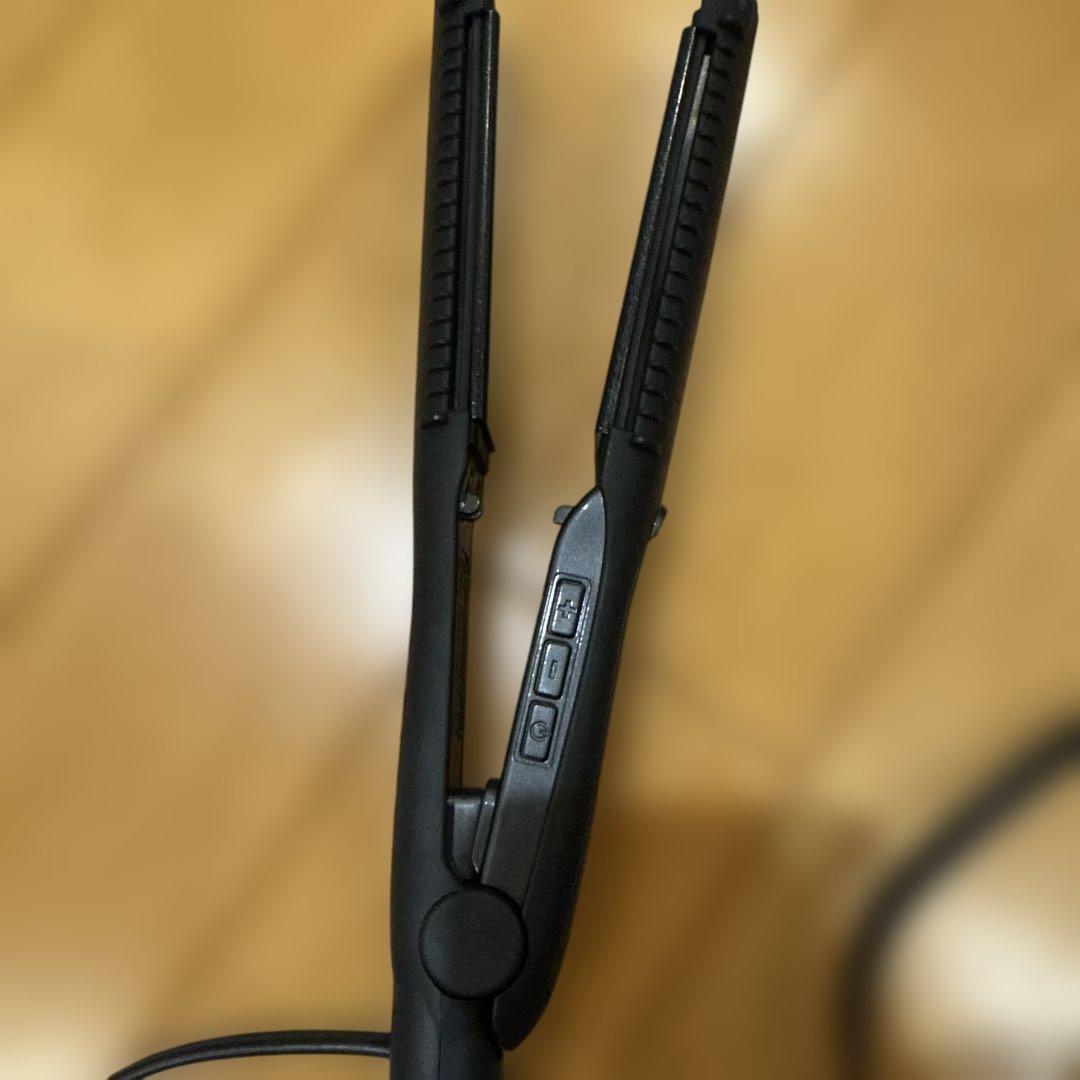 ストレートアイロン ブラック ホリスティックキュアーズ