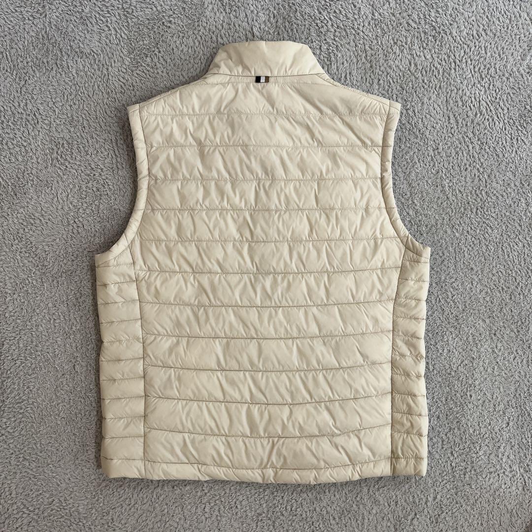 【超美品】HOGO BOSS アイボリー キルティングジレ ダウンベスト