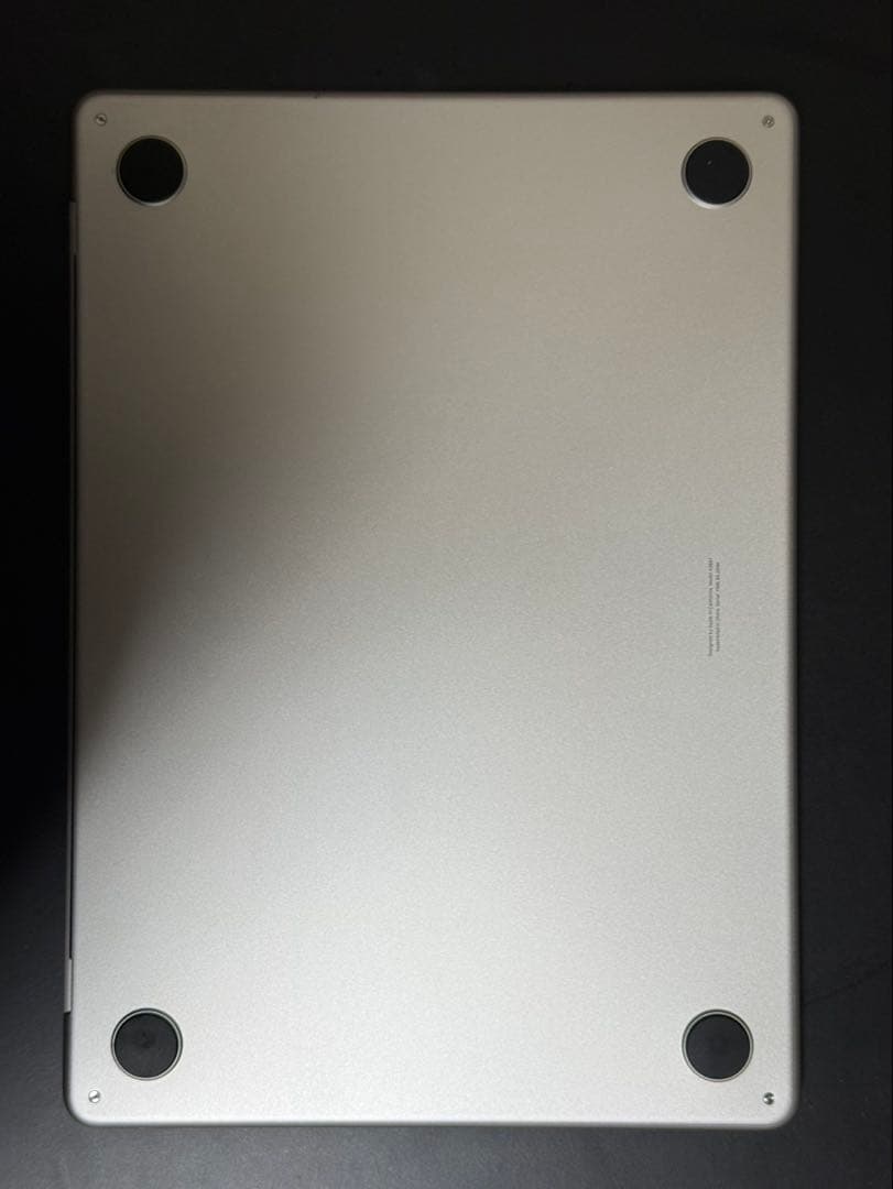 MacBook Air m2 8GB/256GB スターライト