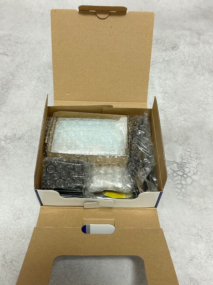 オリンパス TG-625 防水デジタルカメラ　防水　ビデオカメラ　アウトドア