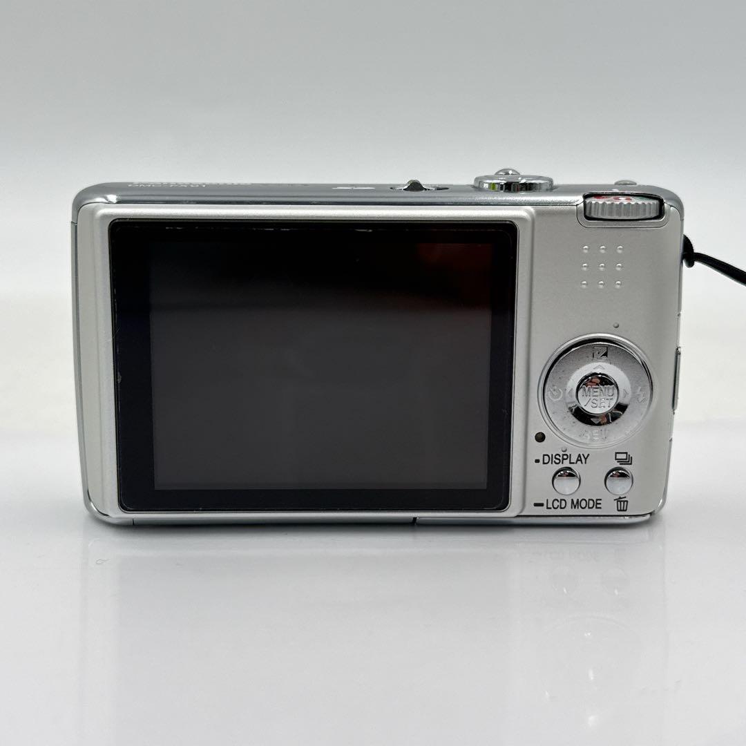 オールドコンデジ Panasonic LUMIX DMC-FX01 デジカメ