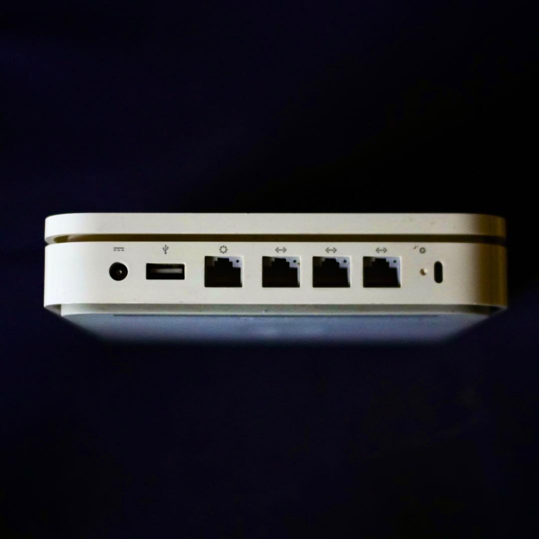 ビンテージ品Apple Mac mini シルバー　ジャンク