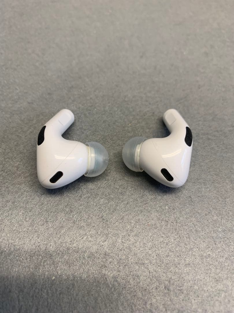 美品 AirPods Pro 第2世代 Lightning充電口