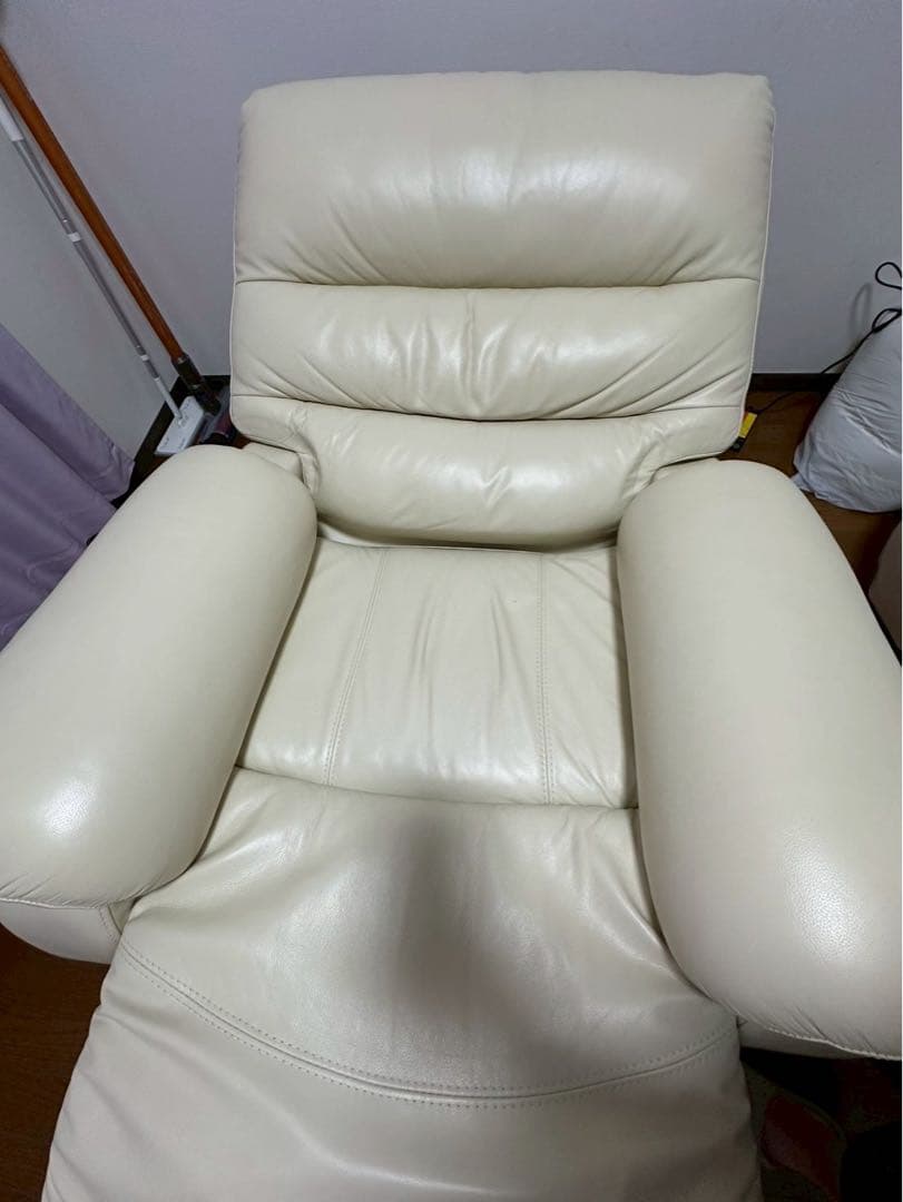 ニトリ製　1人掛け電動リクライニングソファ