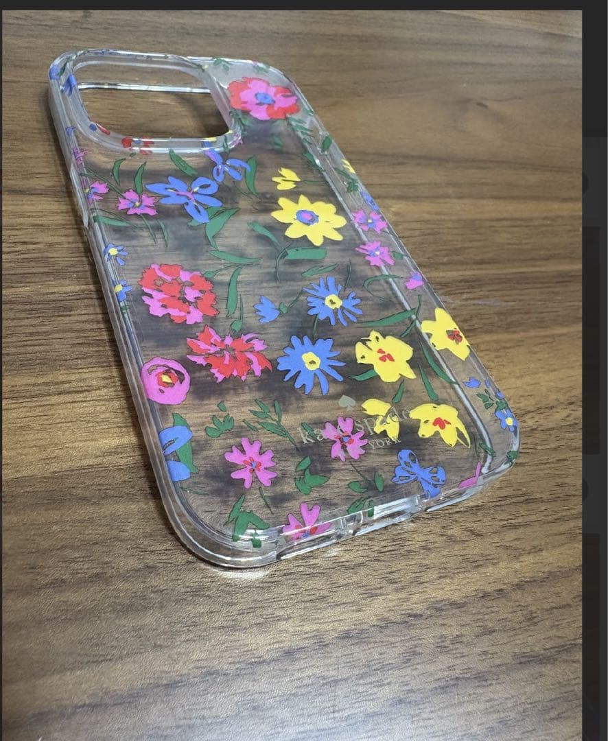 KATE SPADE iPhone14Proスマホリング付属 クリームマルチ1