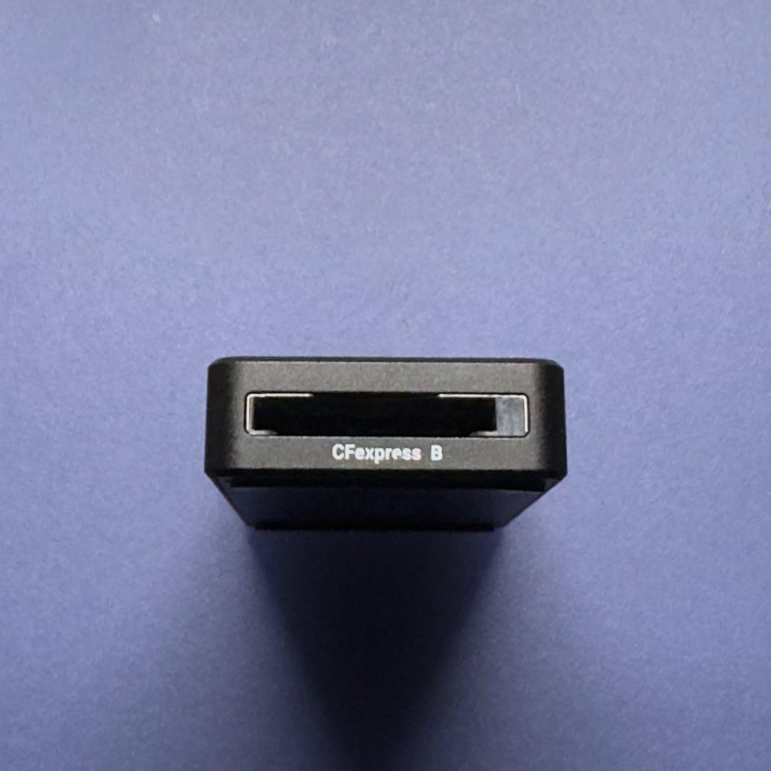 Sabrent サンダーボルト3/USB3 cfex B リーダーCR-T3CF