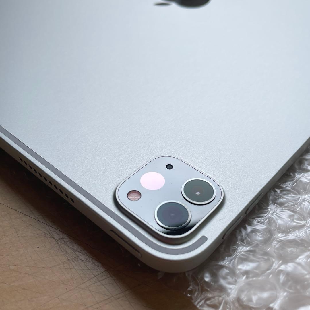iPad Pro 第5世代 12.9 シルバー　128GB A2378 超美品