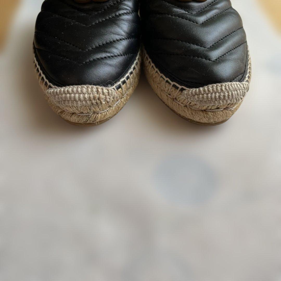 GUCCI ブラック キルティング サンダル