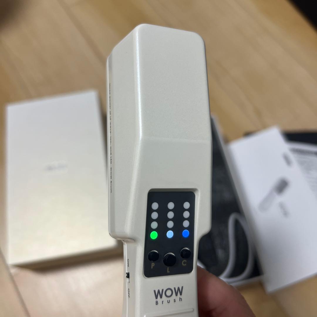 WOW Brush 美顔器 USB充電式