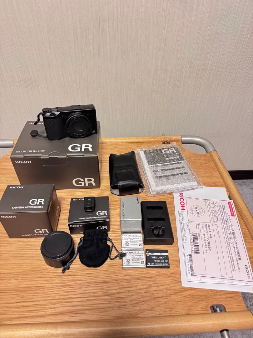 付属品多数　リコー RICOH GR IIIx HDF 3年保証書付　gr3x