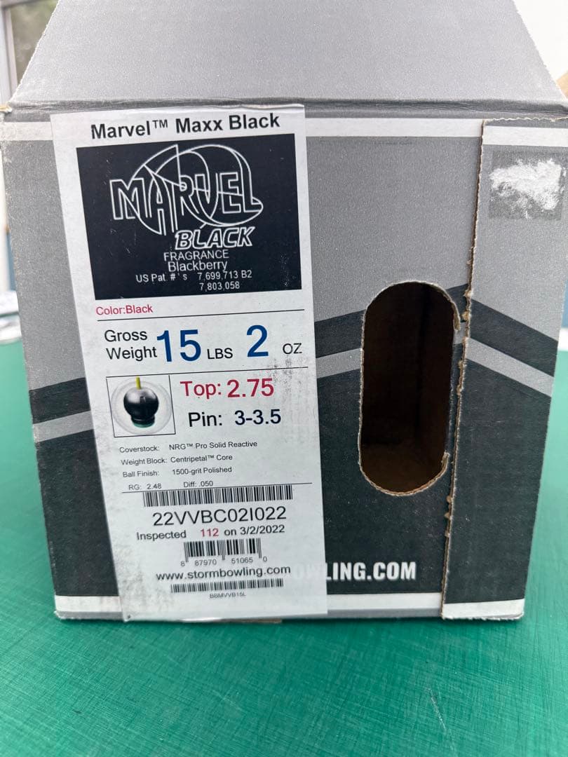 Marvel Black & Maxx Black ボウリングボール