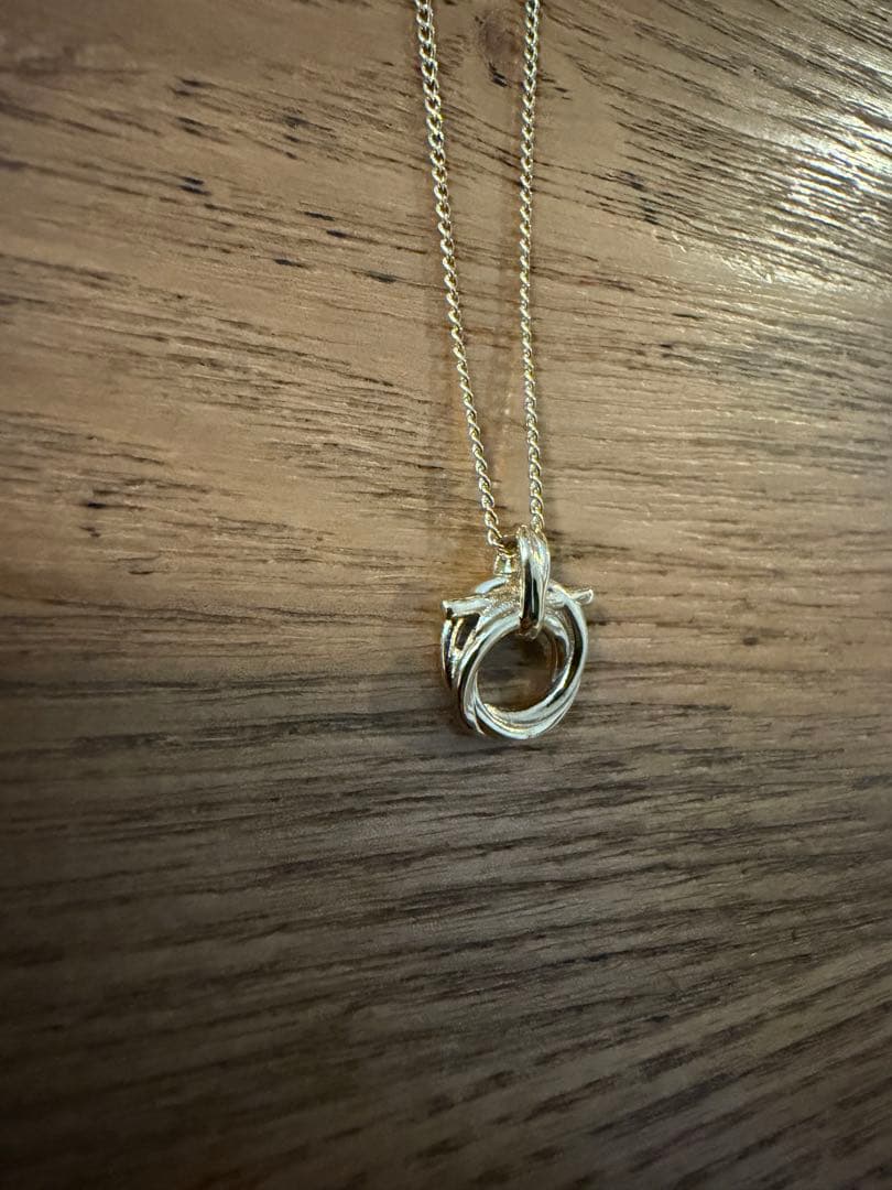 【kina】フェラガモ　ガンチーニ　ネックレス