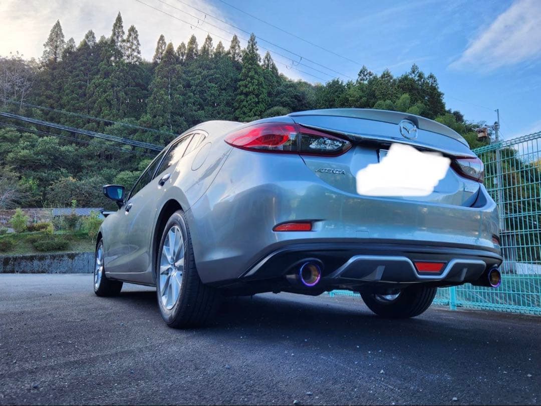 やす様【MAZDA ATENZA セダン】フロントエアロ リップ、リアバンパー