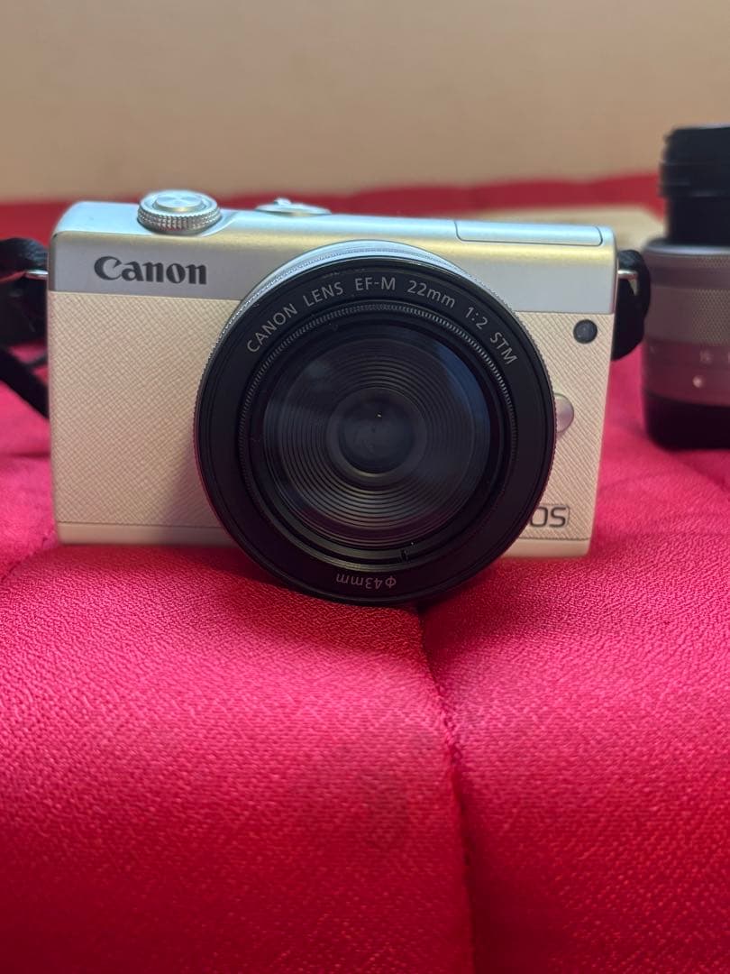 ♥️セール中♥️ Canon EOS M200 ホワイト セット