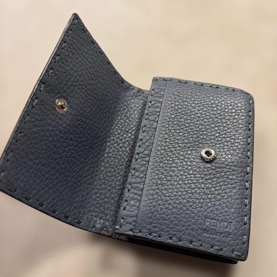 FENDI 名刺入れ