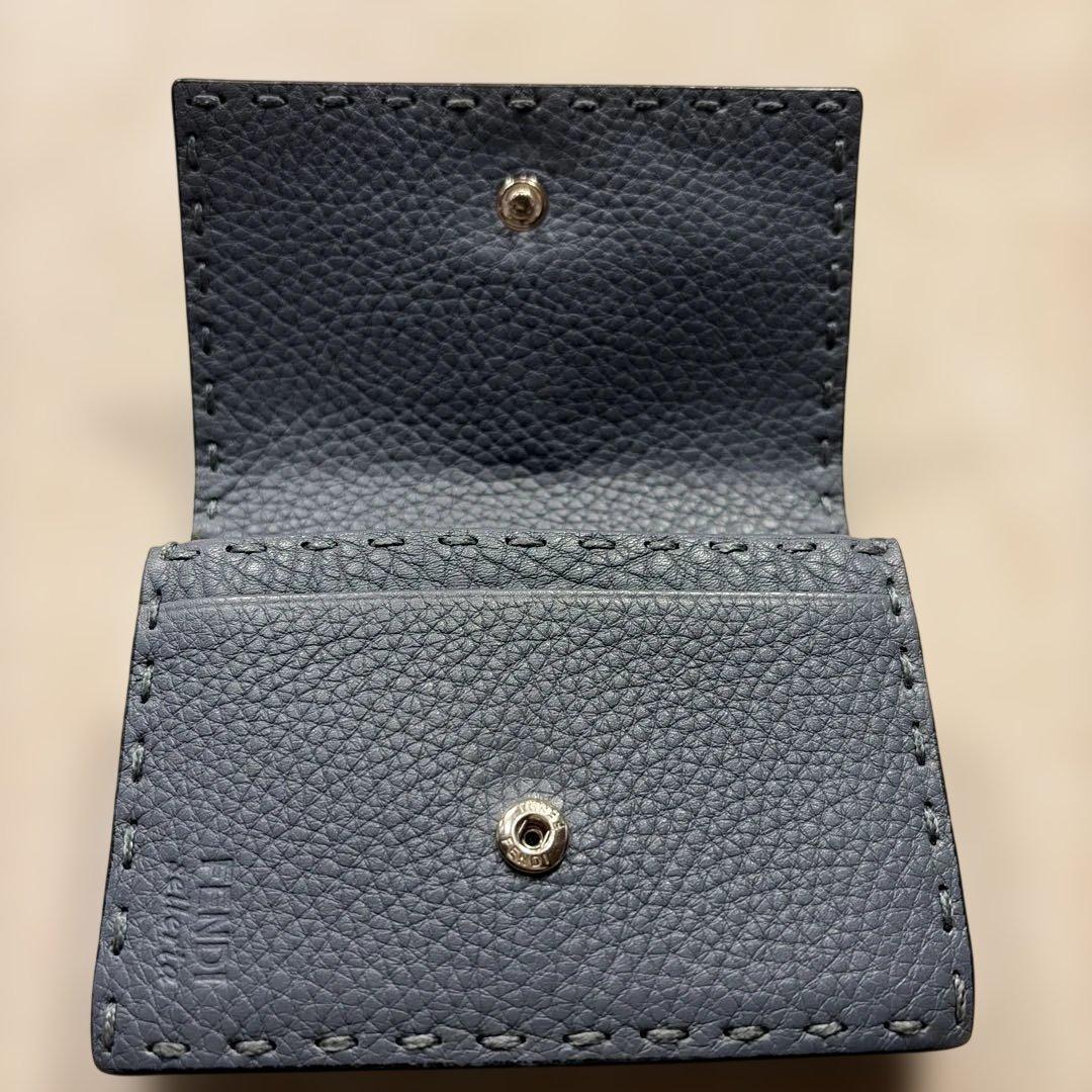 FENDI 名刺入れ