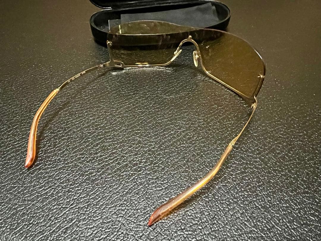 GUCCI アンダーテンプルサングラス(イエロー) 高見沢さん愛用 同型同色