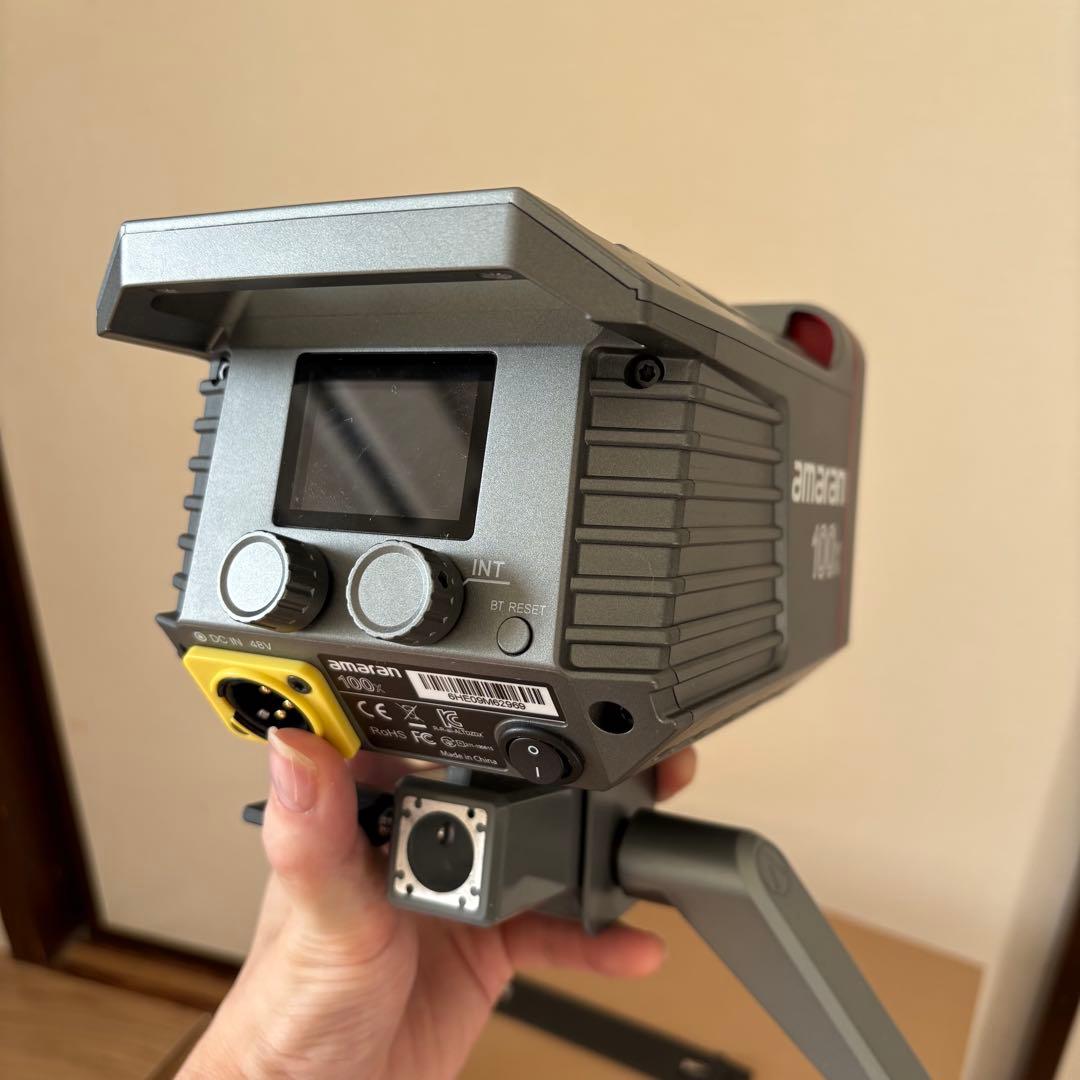 Aputure Amaran 100x 照明 撮影用ライト