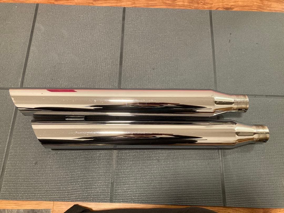 クロームワークス 3インチ スリップオンマフラー