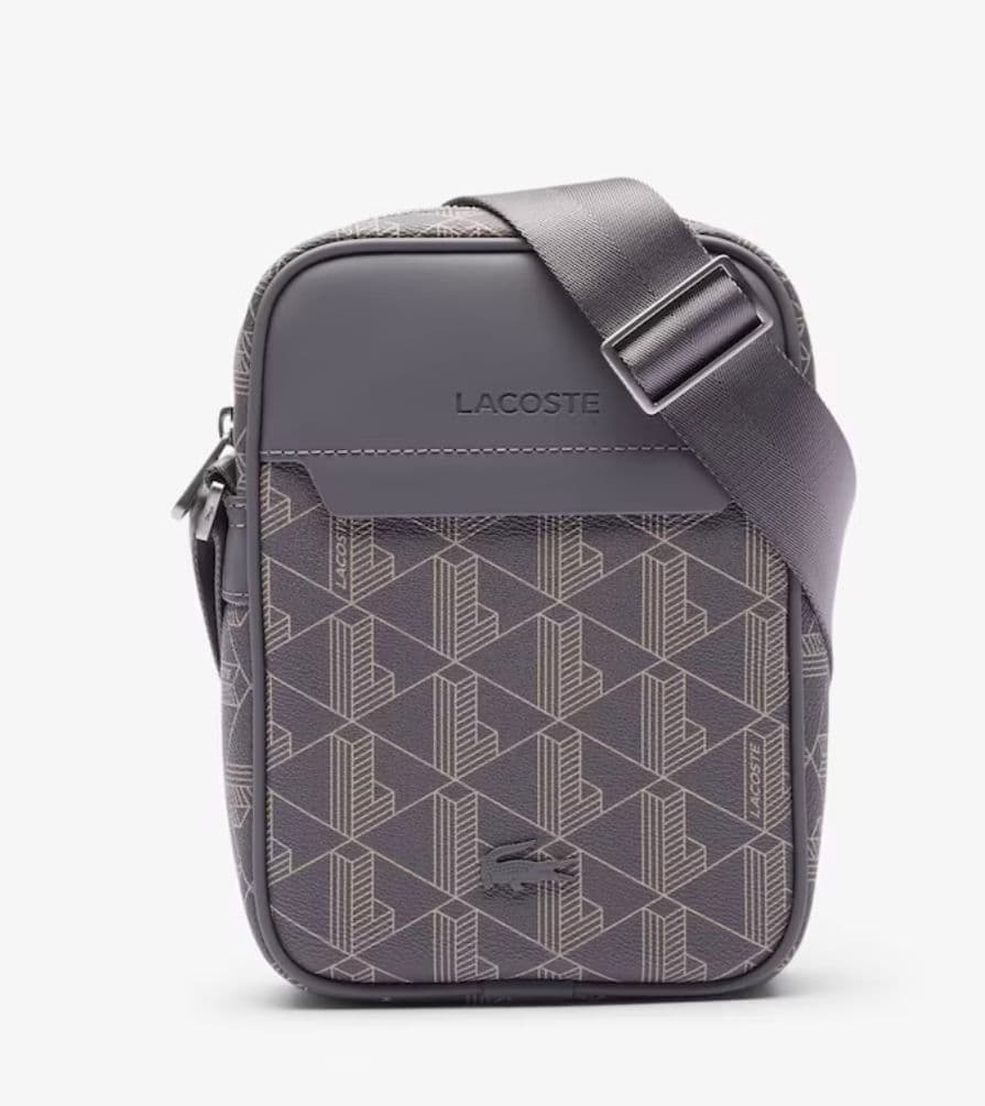 LACOSTE ラコステ ブレンド モノグラムバーティカルショルダーバッグ