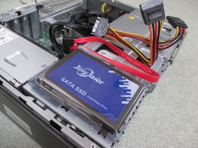 ☆lenovo i3 7100 8GB 新品SSD＋１TB Win10