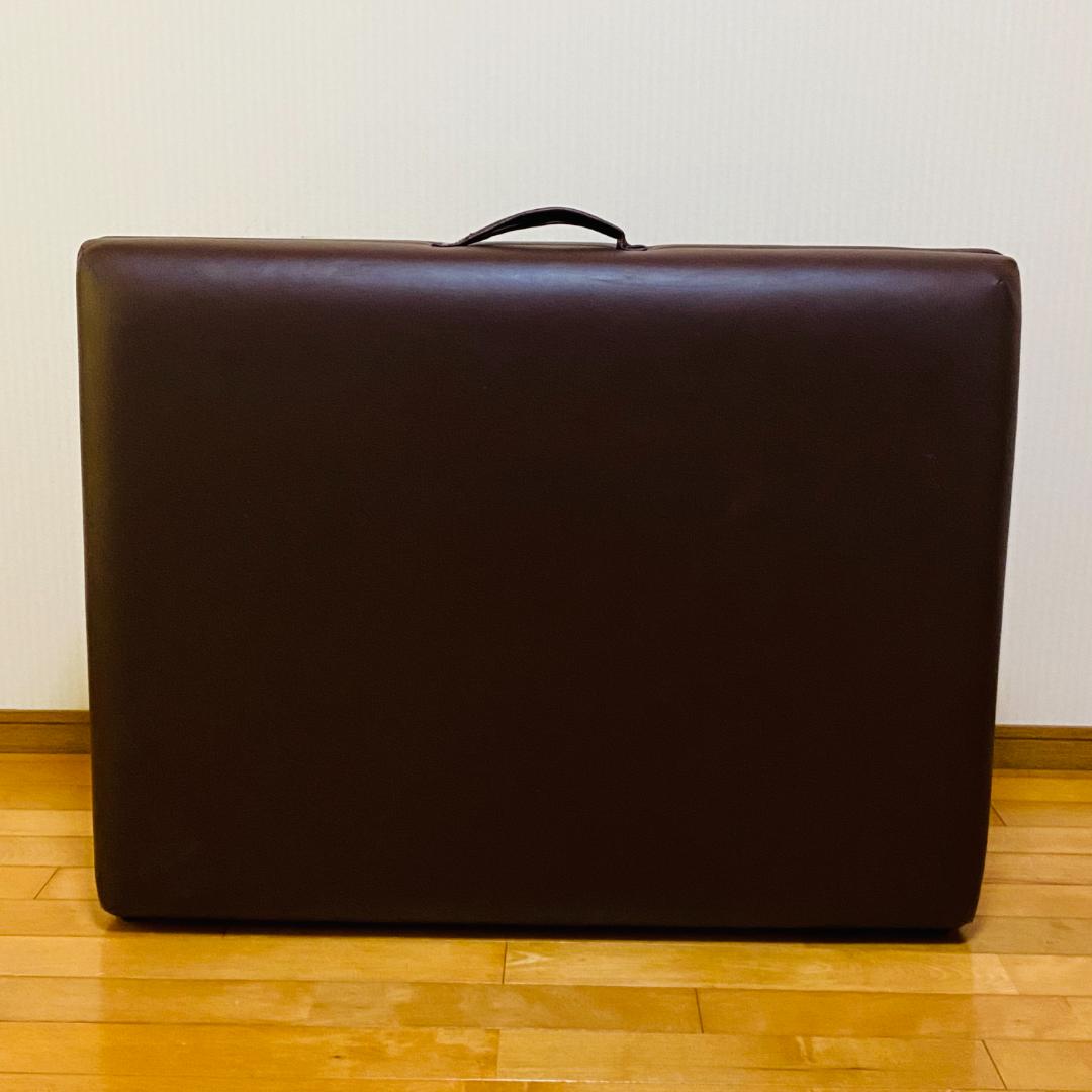 ワールドジェイビー マッサージベッド 有孔 折りたたみ式 ポータブル 送料込み