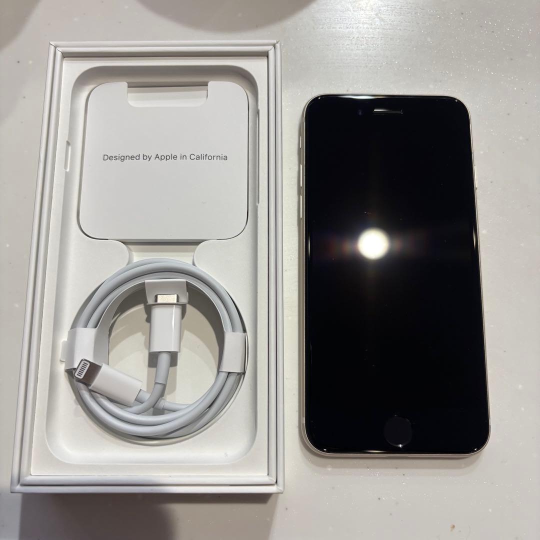 【日曜だけ値下げ】Apple iPhoneSE 第3世代 64GB