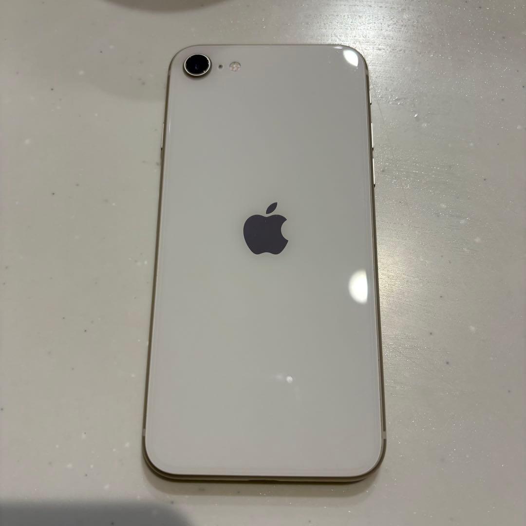 【日曜だけ値下げ】Apple iPhoneSE 第3世代 64GB