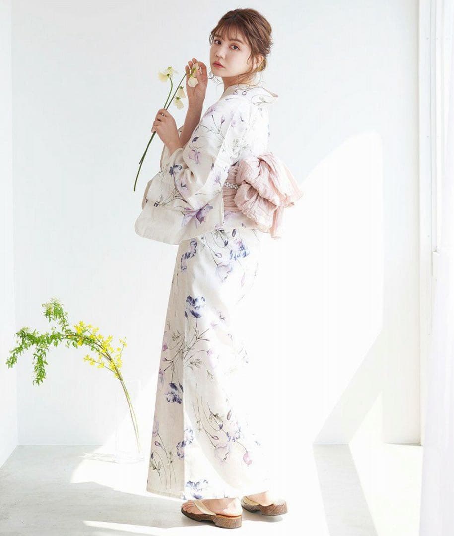 Dita 涼風の水彩ひなげし