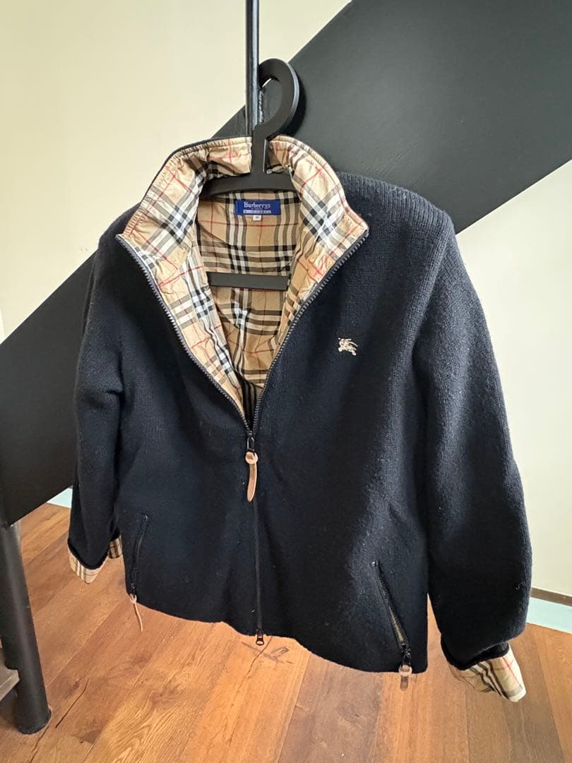 Burberrys 黒 ジャンパー M