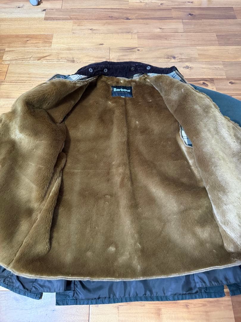 Barbour × BEAMS F 別注BEDALE CLASSIC FIT