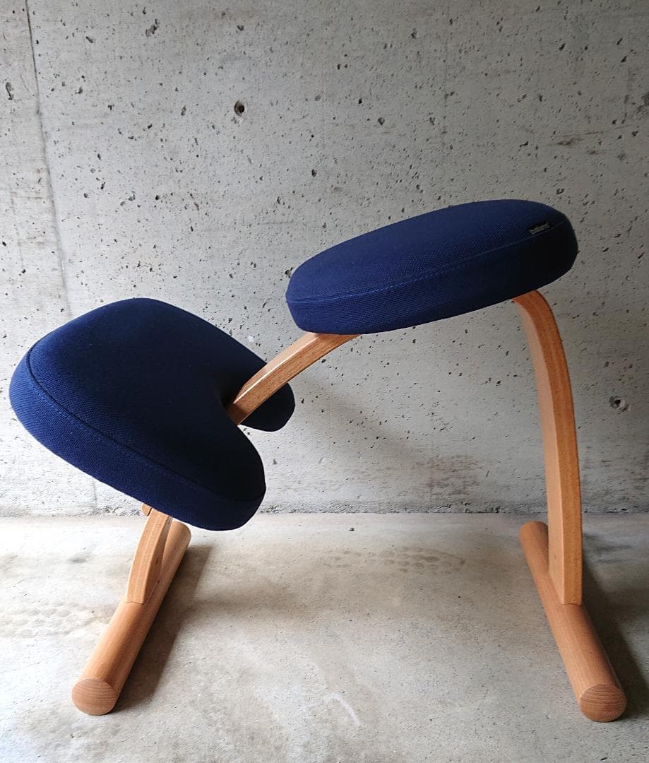 【良品】サカモトハウス バランスチェアイージー 　ブルー