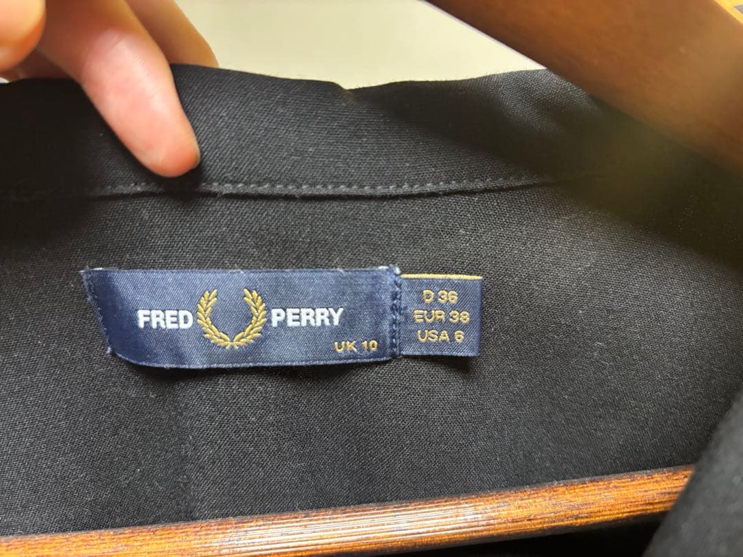 トップス FRED PERRY PLEATED BACK WOVEN SHIRT