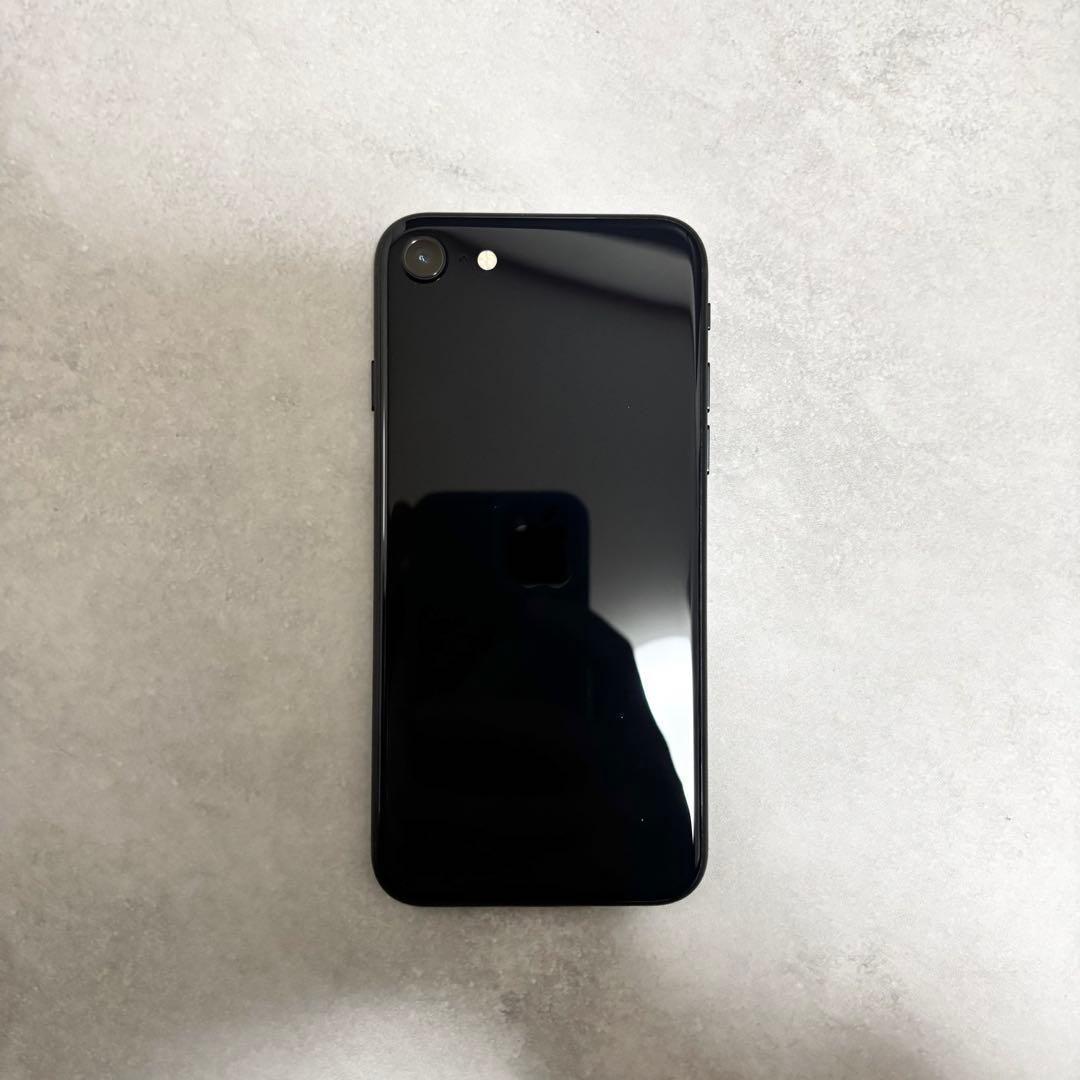 iPhone SE（第3世代） 64GB ブラック バッテリー100% 134
