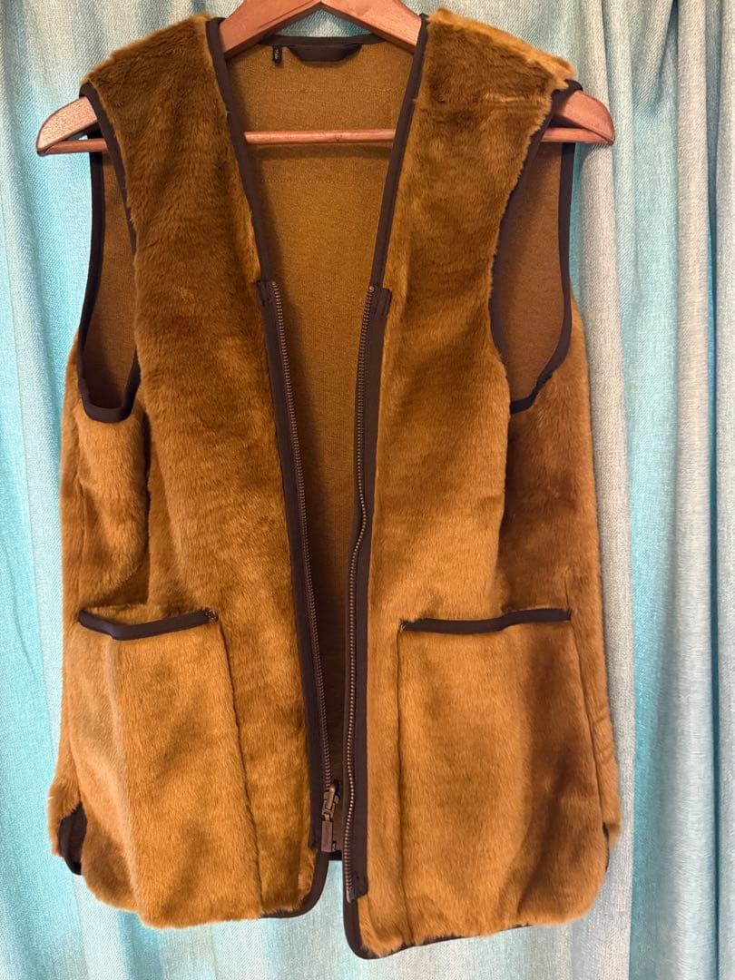 年始限定値下！美品【定価27500円】Barbourバブアーファーライナーベスト