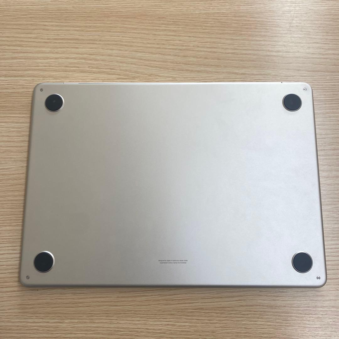 Apple MacBook Air M2 13インチ