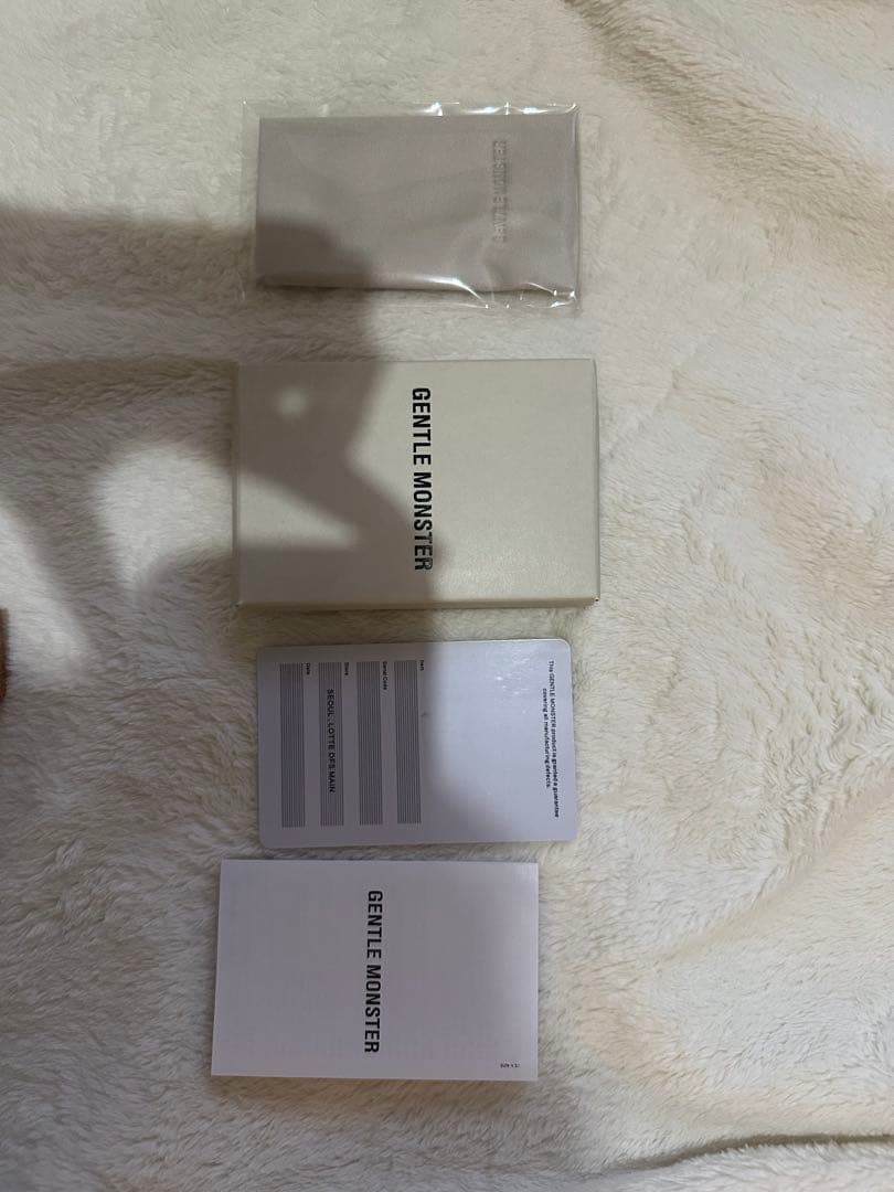 GENTLE MONSTER UNA.C N ブラックメガネ ケ