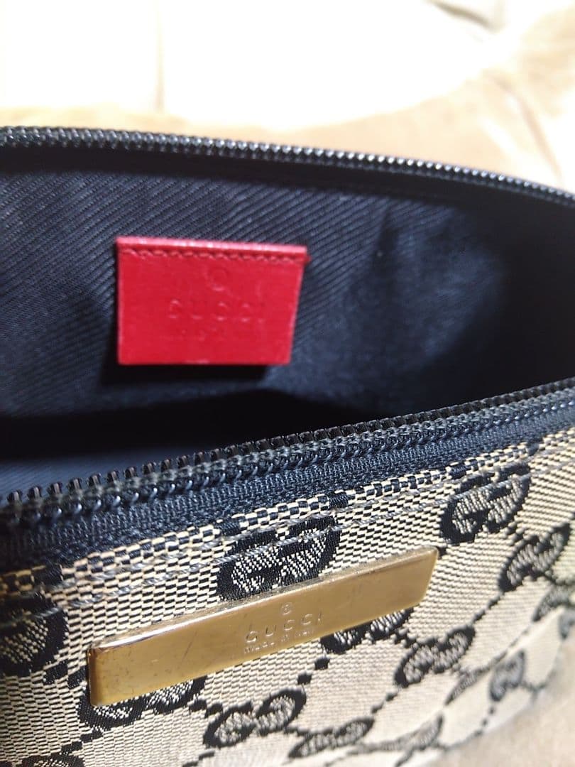 GUCCI グッチGG柄アクセサリーポーチ
